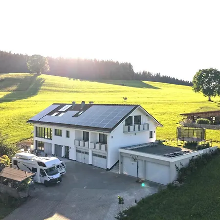 Bluetenlodge Allgaeu - Falken Apartmán Stiefenhofen